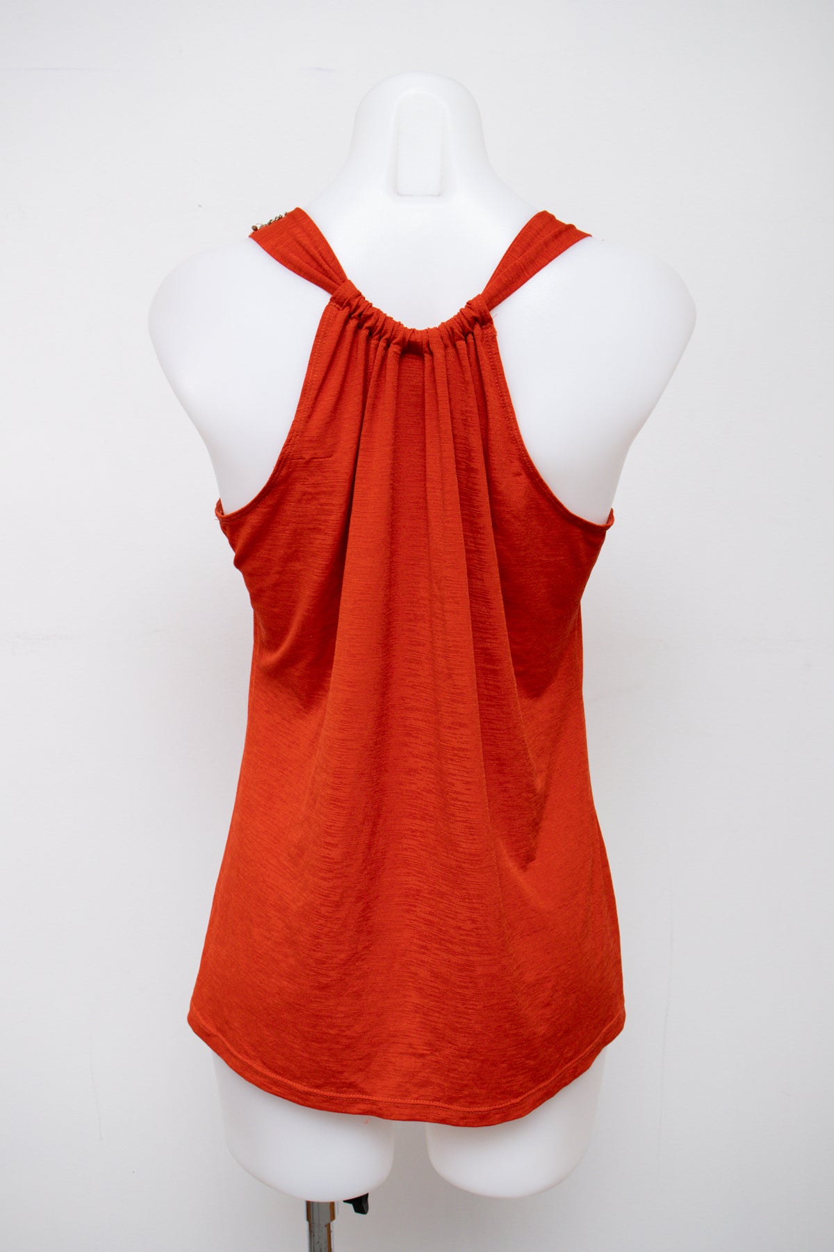 #016 Top Red | c. 209 | Size 12