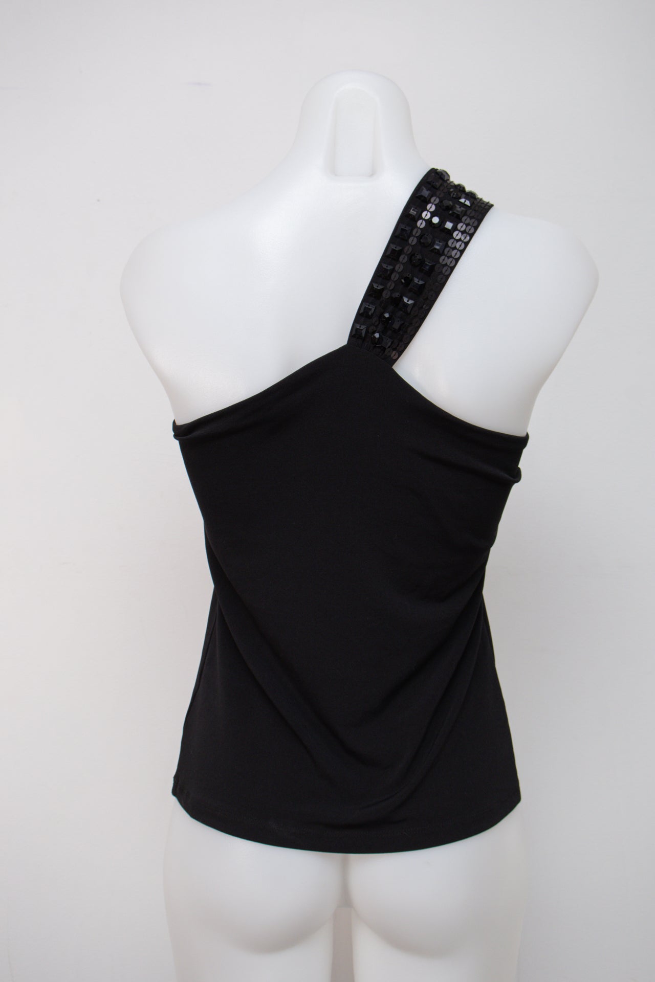 #008 The Limited Tank Top Black | c. 199 | Size 8/10