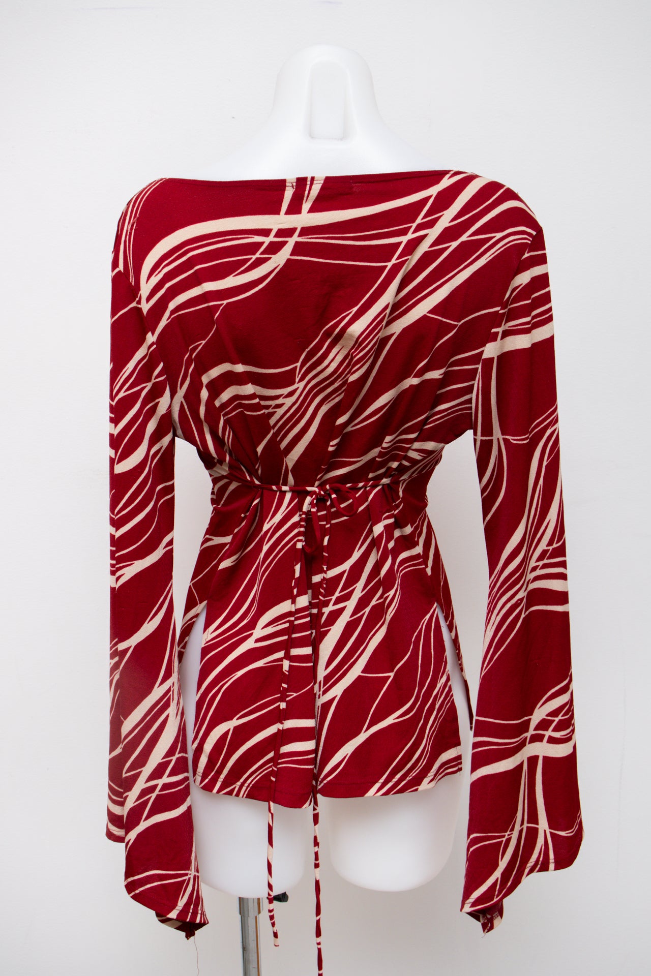 #29 Forever 21 Top Red | c. 196 | Size 12/14