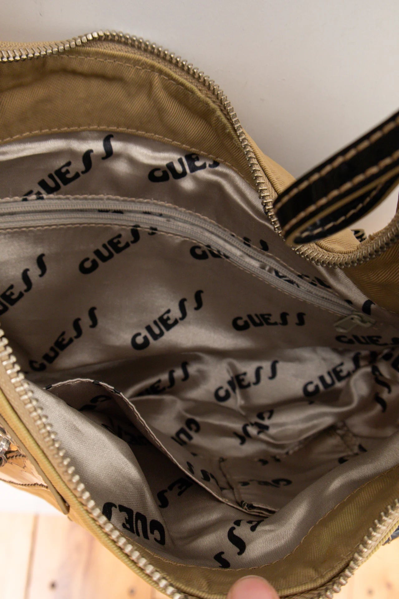 Guess Bag Beige | c. 166 | Size