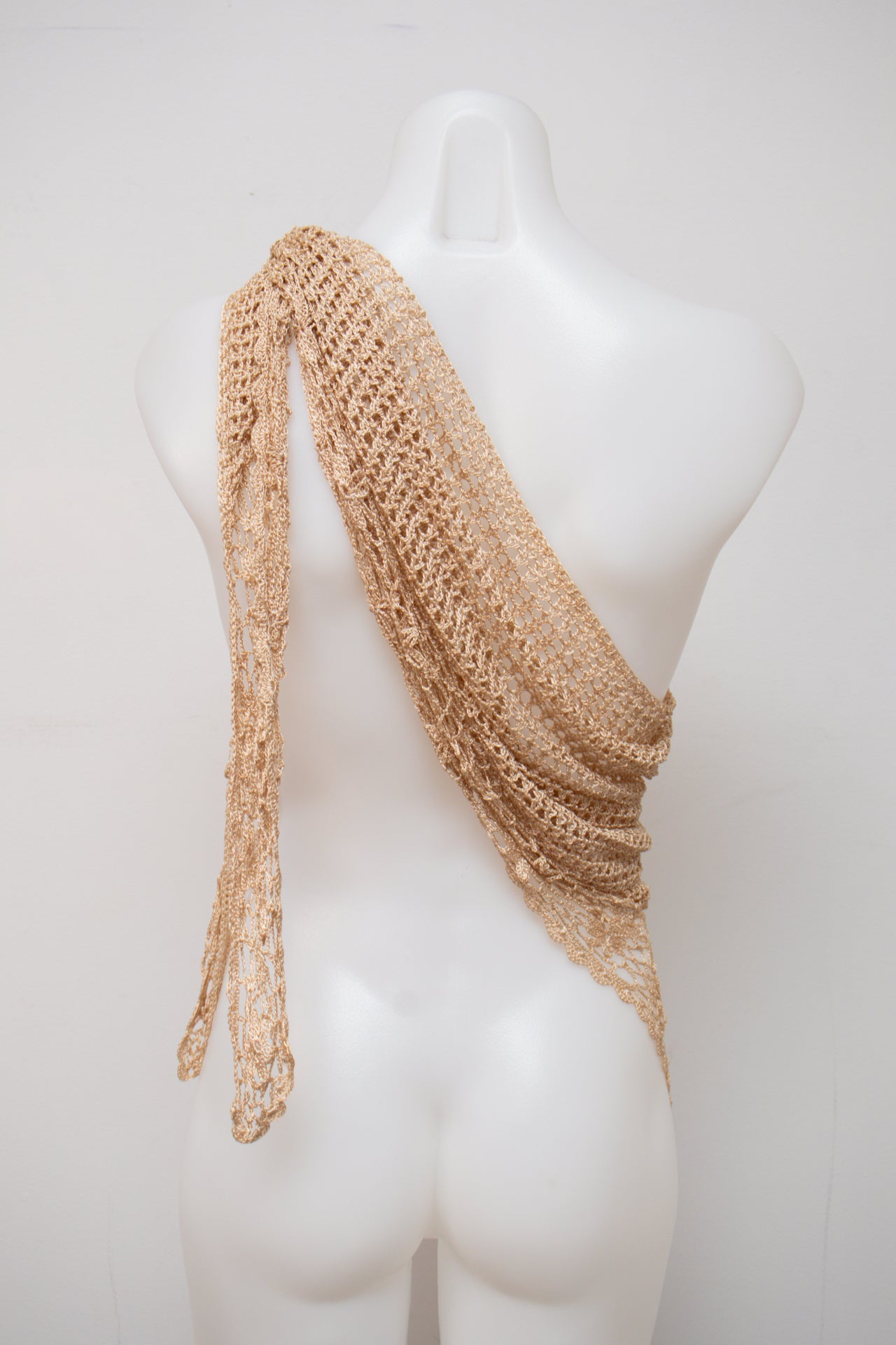 #063 Cami Top Gold | c. 203 | Size