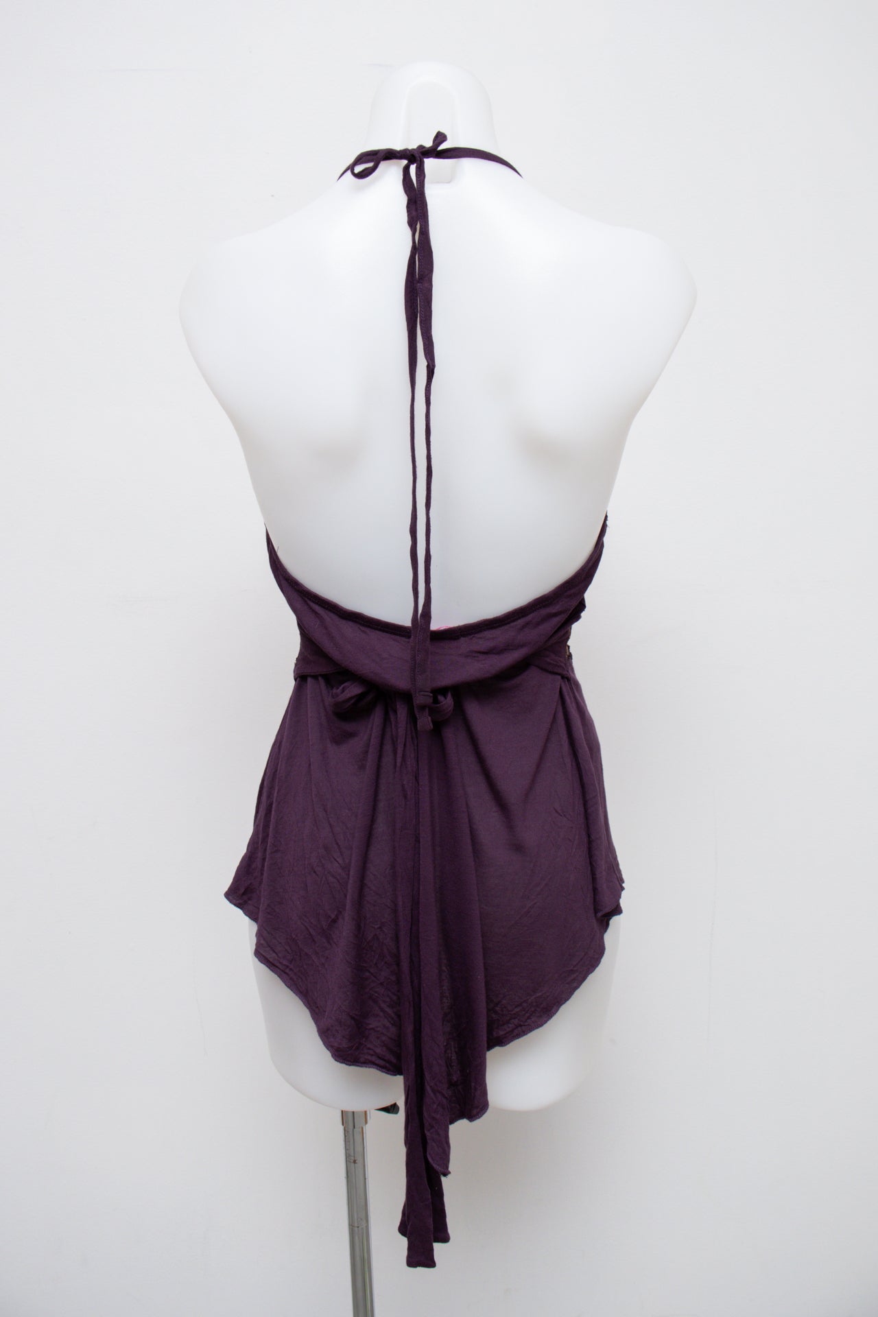 #023 Bcbgirls Halter Top Purple | c. 203 | Size 8
