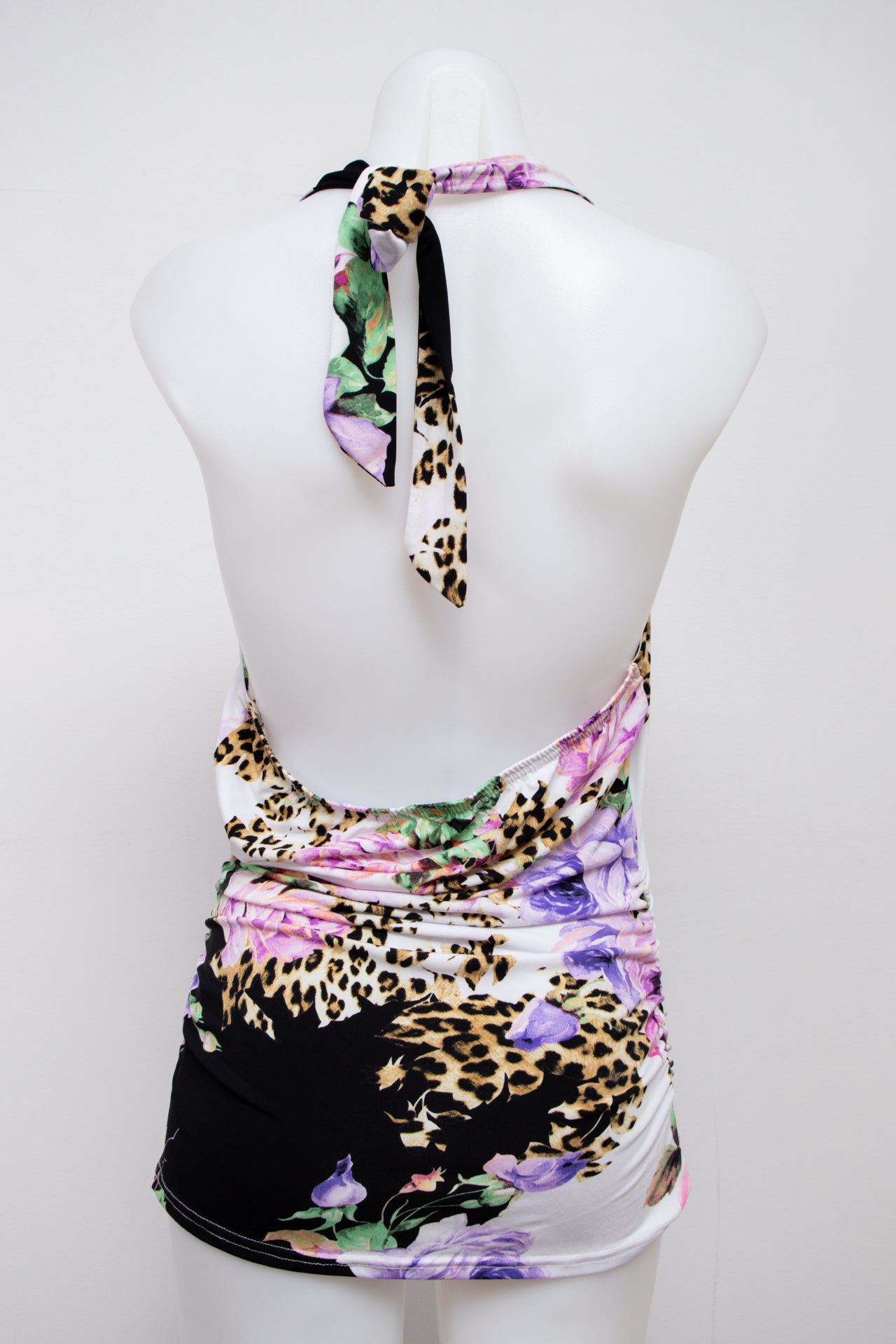 #019 Venus Halter Top Black | c. 207 | Size 8