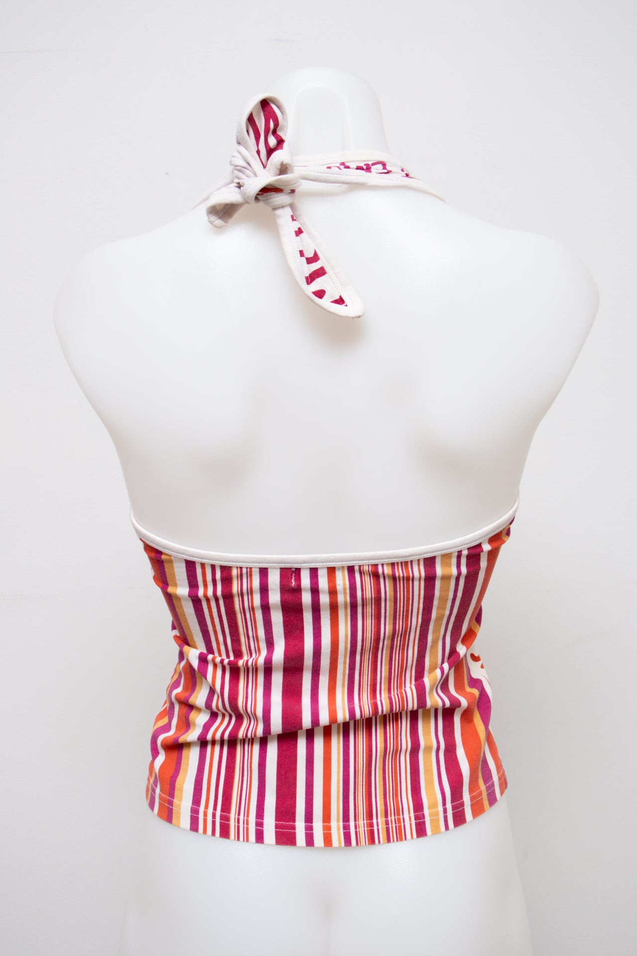 #014 Bsk Halter Top White | c. 203 | Size 6