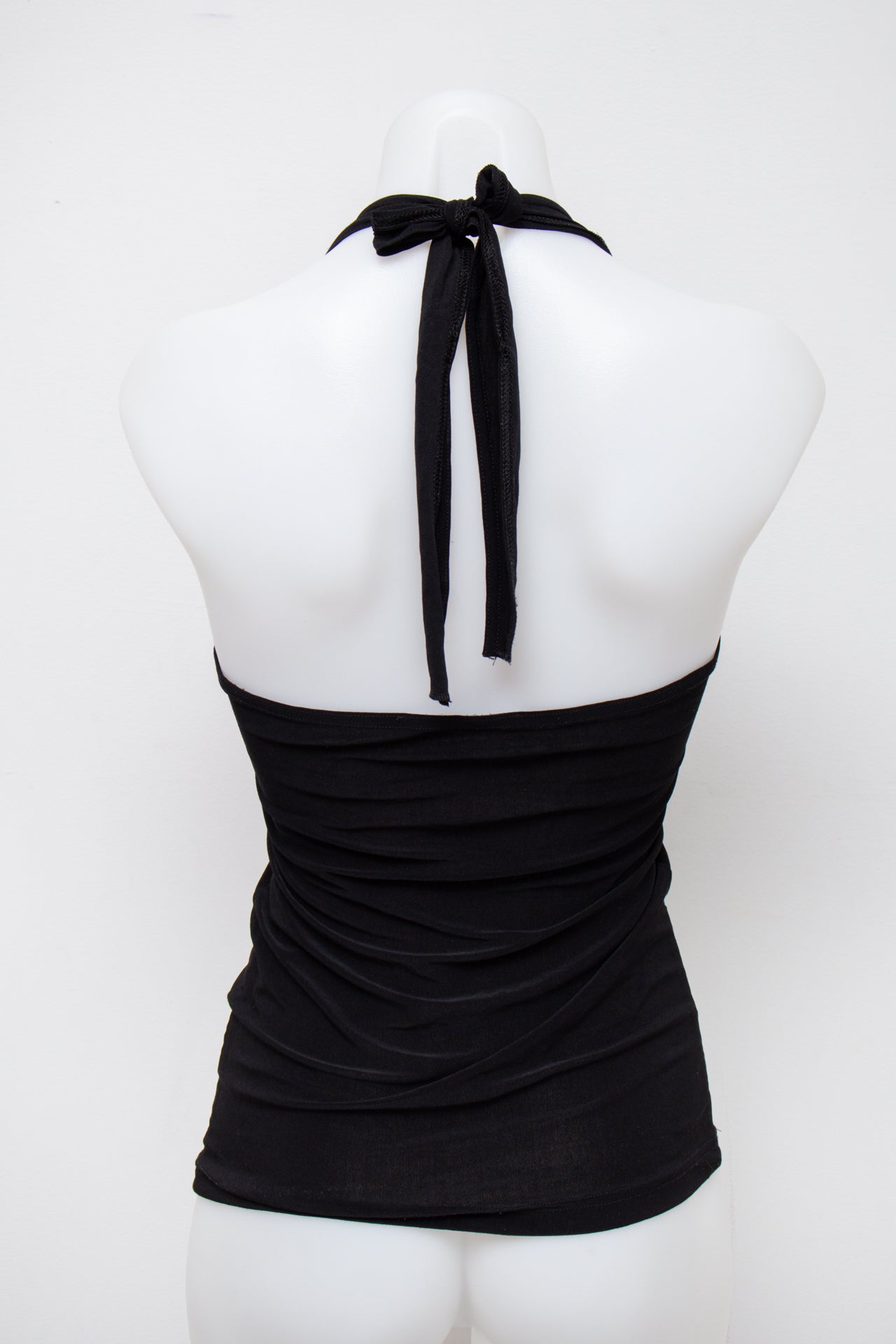 #81 Xanaka Halter Top Black | c. 196 | Size 8