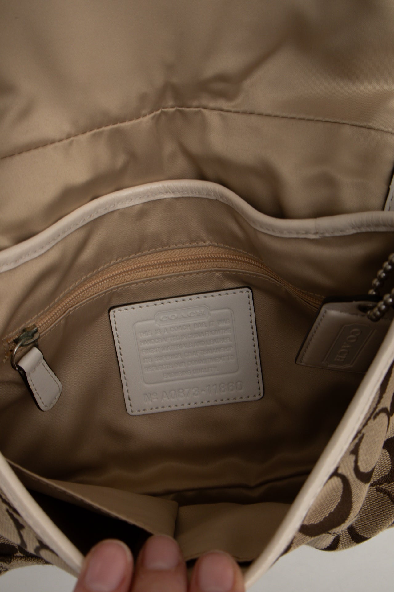 #193 Coach Soho Bag Brown/White | c. 196 | Size