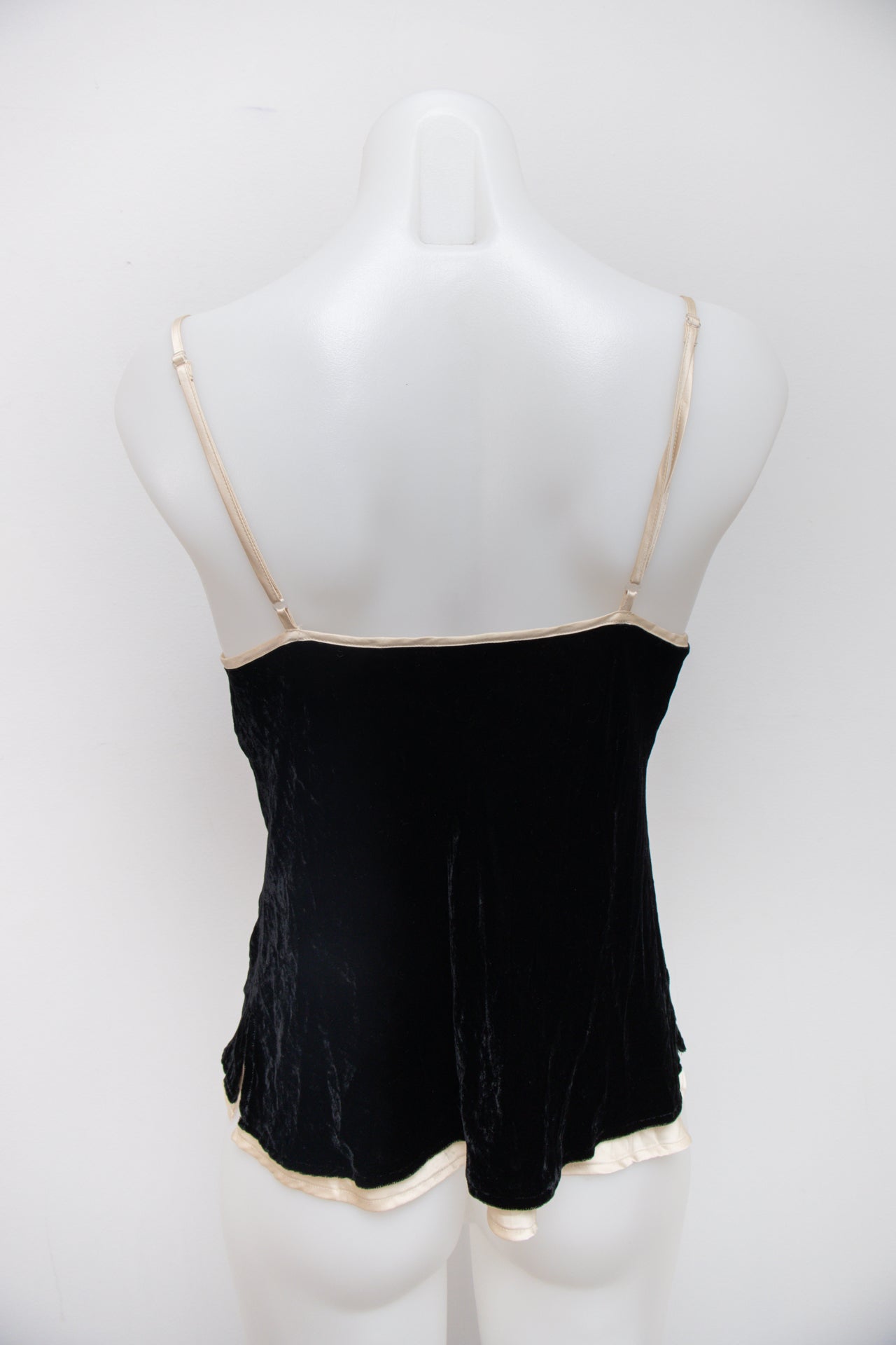#17 Victoria's Secret Cami Top Black | c. 195 | Size 10