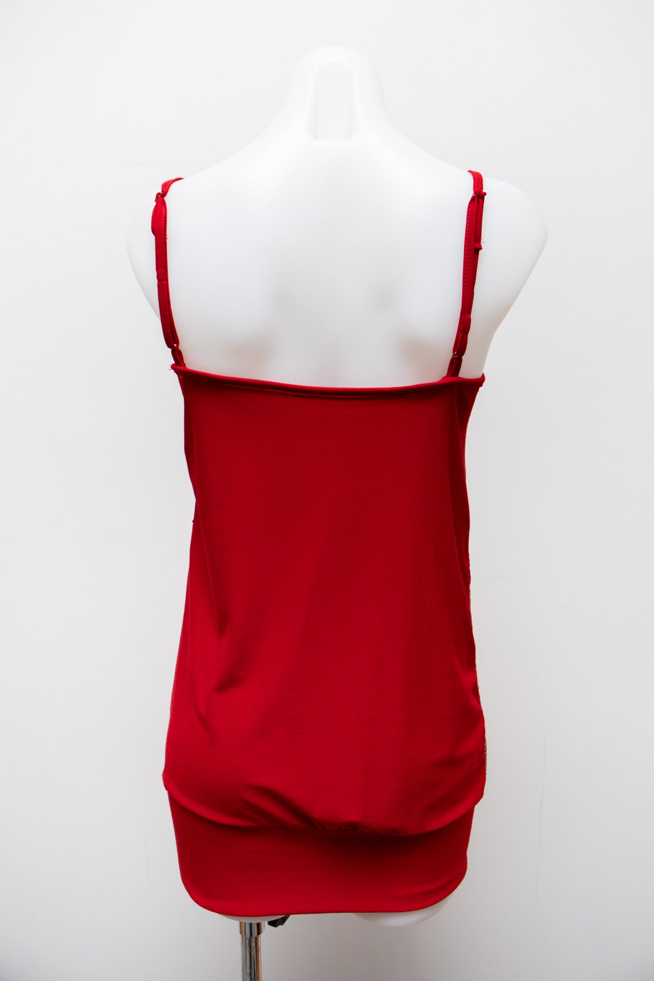 #142 Camisole Red | c. 191 | Size 8/10