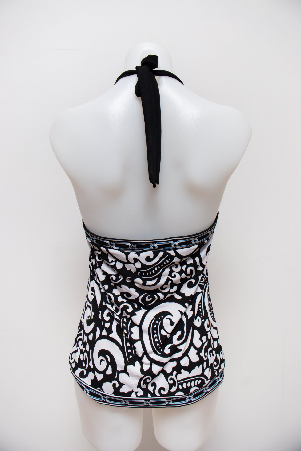 #89 White House Black Market Halter Top Black | c. 187 | Size 8
