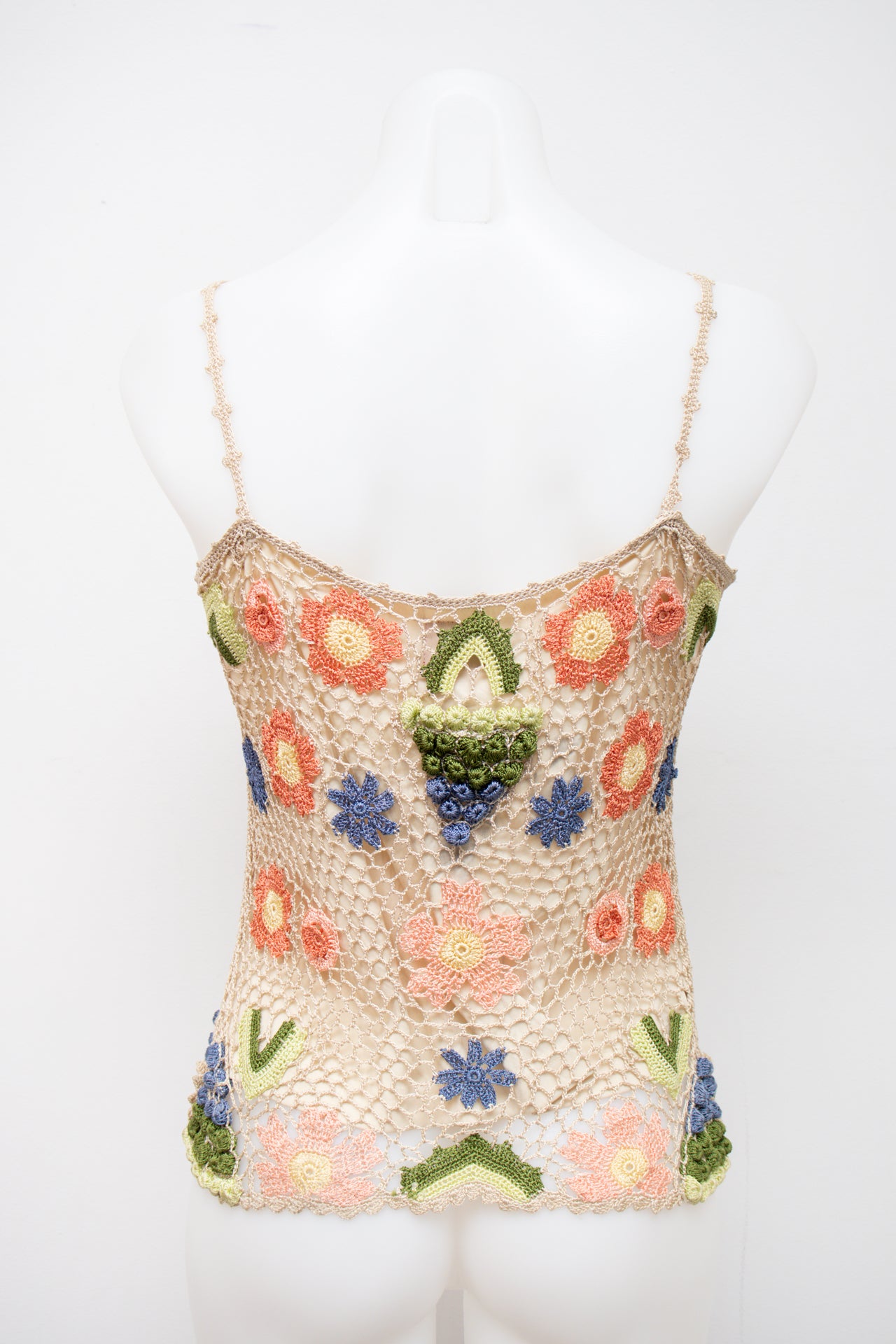 #55 Very Vera Camisole Top Beige | c. 197 | Size 8