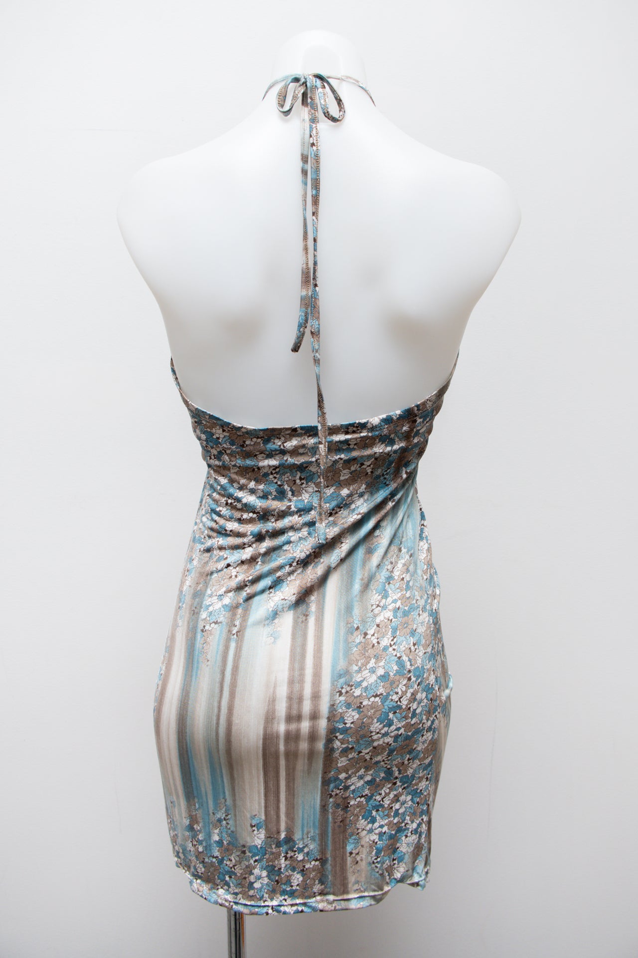 #138 Halter Top Blue | c. 191 | Size 8/10