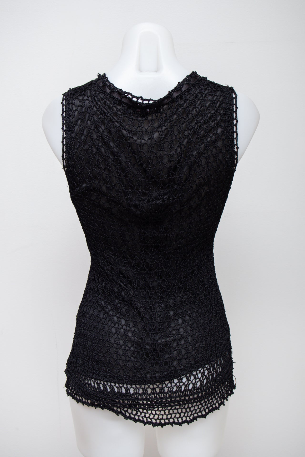 #32 Camisole Top Black | c. 194 | Size 12