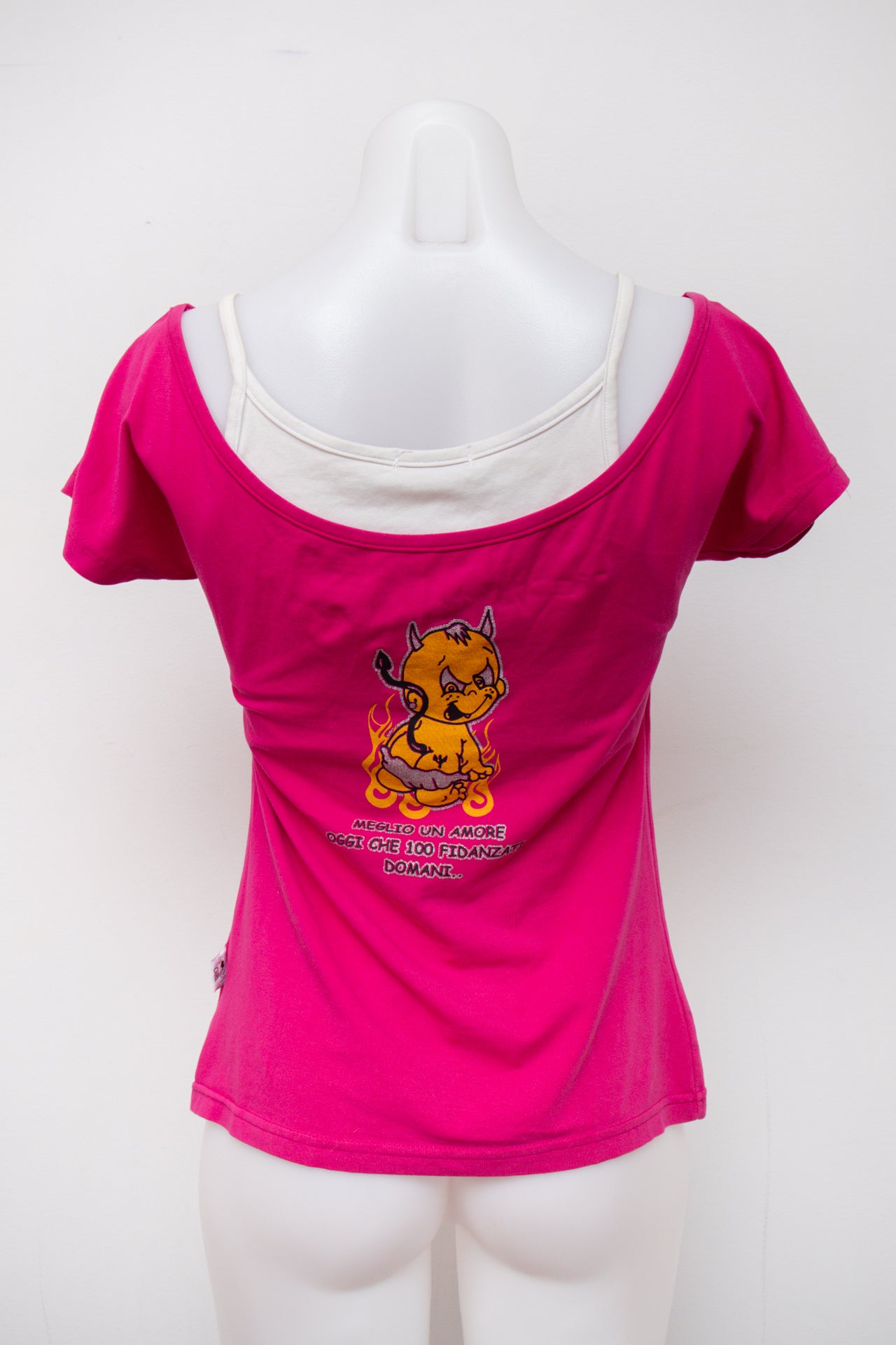 #48 A QA GIRL T-shirt Pink | c. 195 | Size 8
