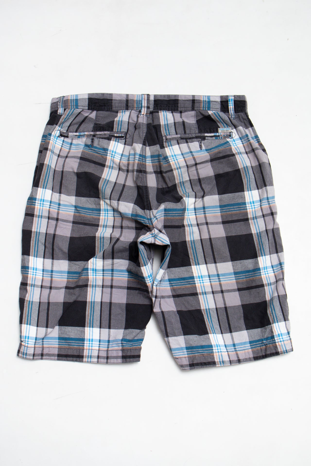 #134 Point Zero Shorts Gray | c. 183 | Size 12
