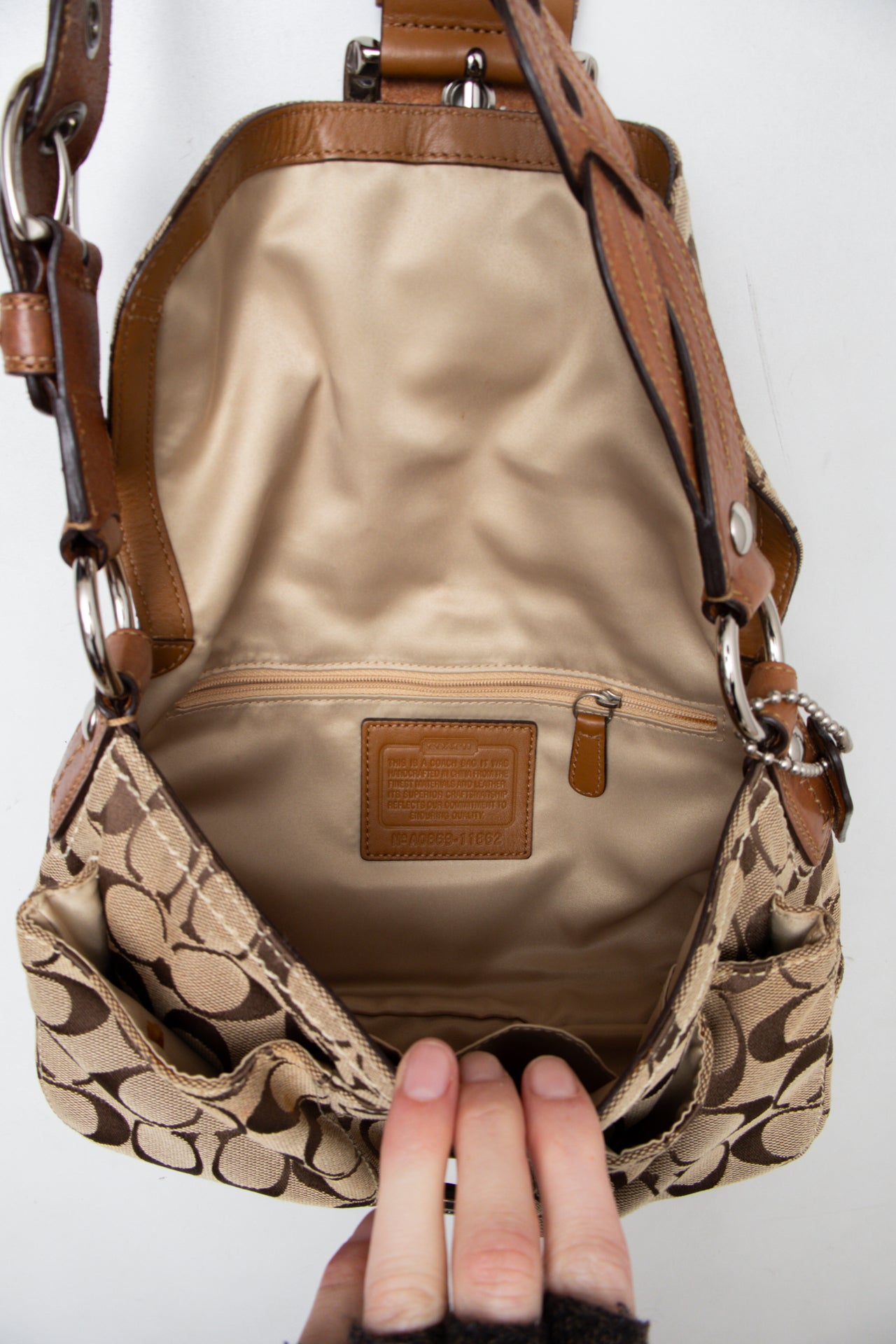 #179 Coach Shoulder Bag Brown | c. 202 | Size