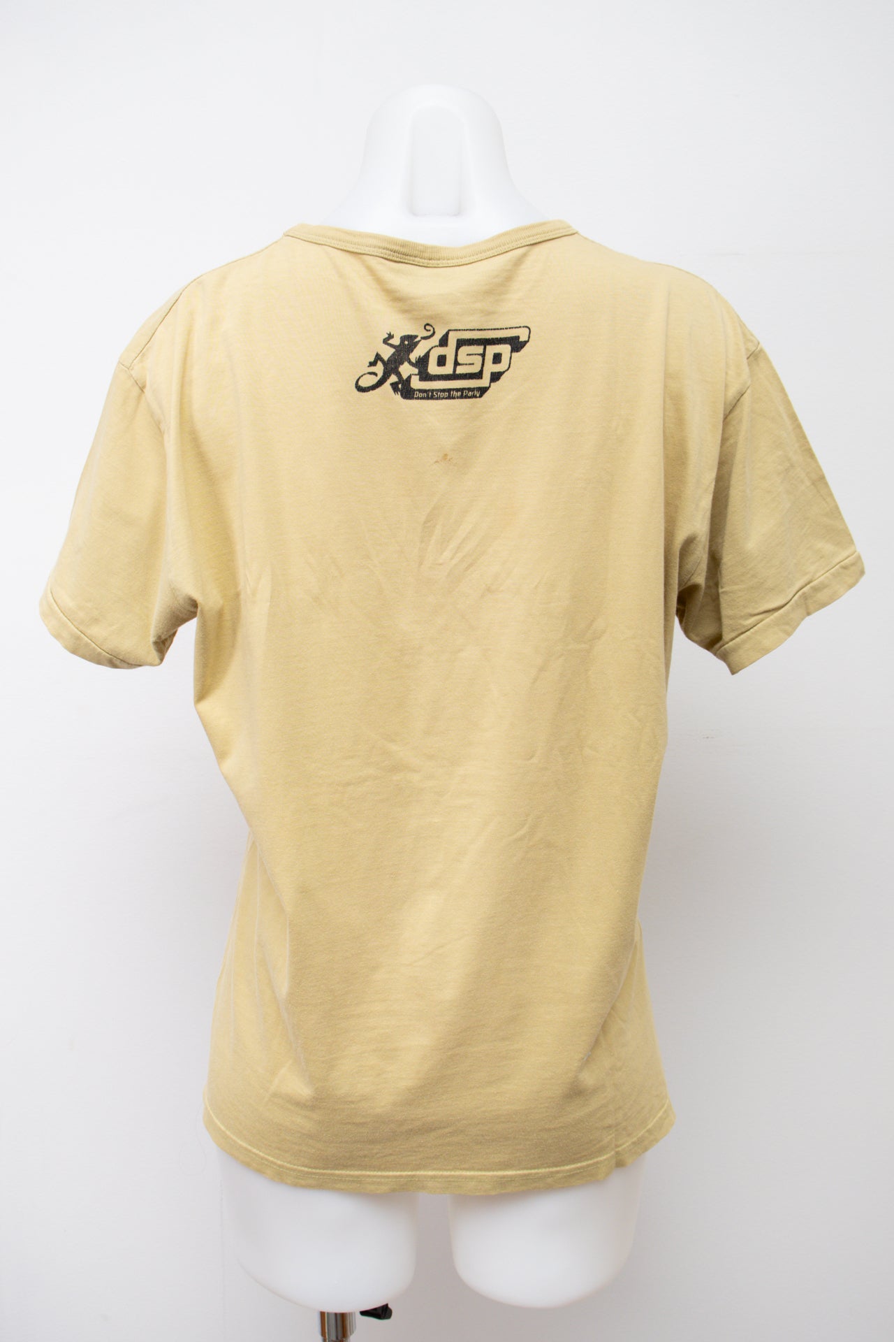 #70 Dsp T-shirt Yellow | c. 198 | Size 10-12