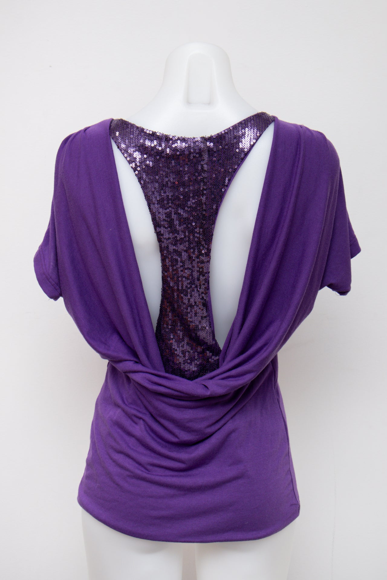 #64 Fantasy T-shirt Purple | c. 195 | Size 10