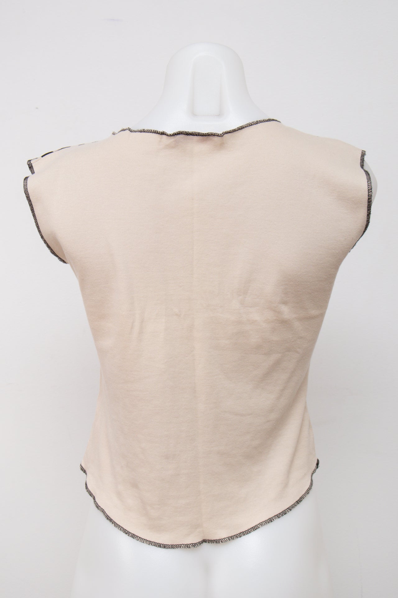 #046 J&Y T-shirt White | c. 201 | Size 10