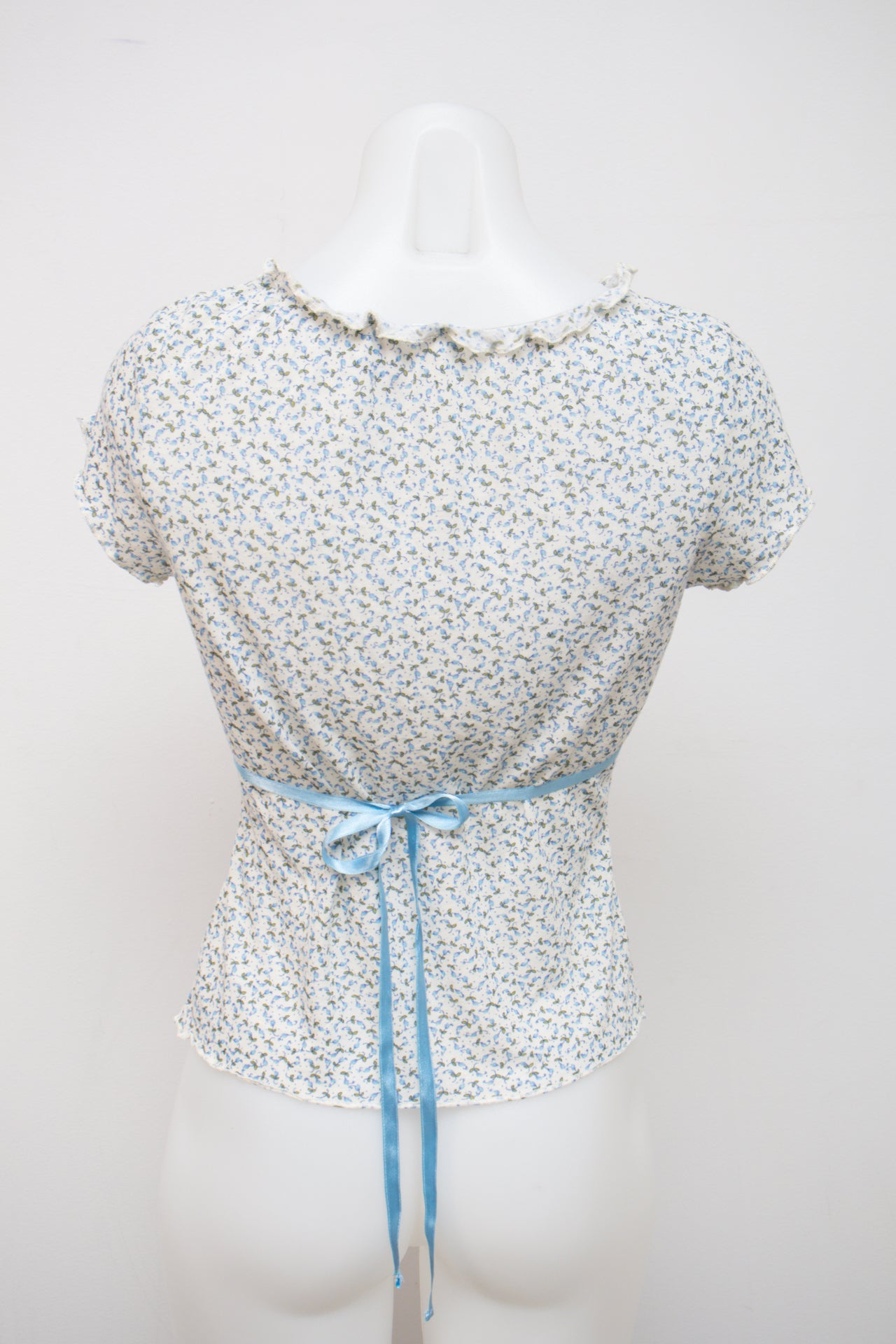 #068 No Boundaries Cami Top White | c. 202 | Size 8