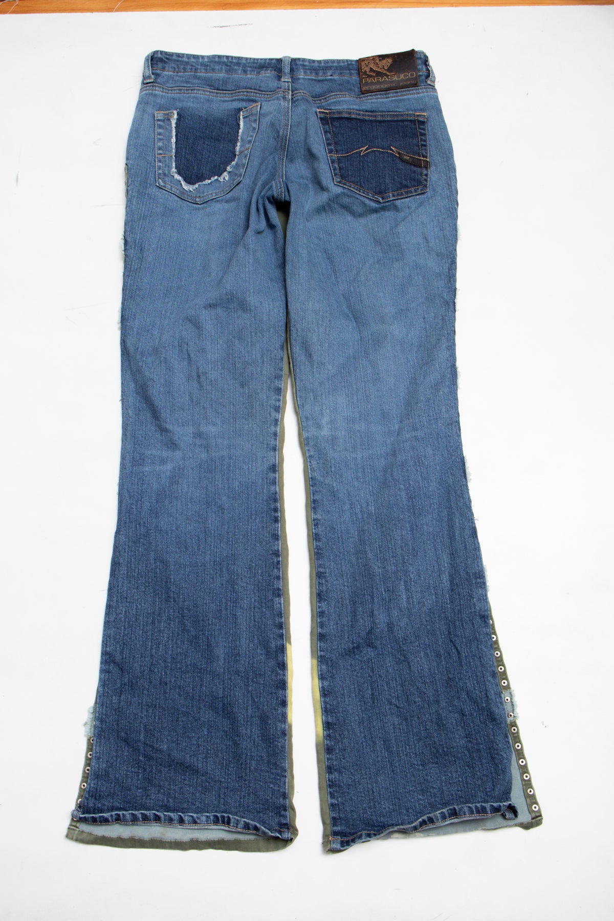 #209 Parasuco Jeans Green | c. 208 | Size 8