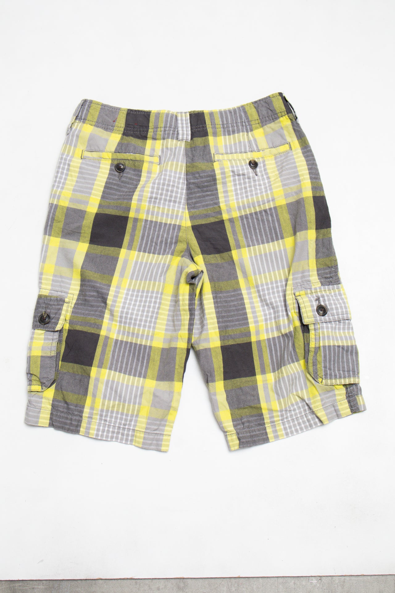 #145 Arizona Jeans Co. Shorts Yellow | c. 203 | Size 6