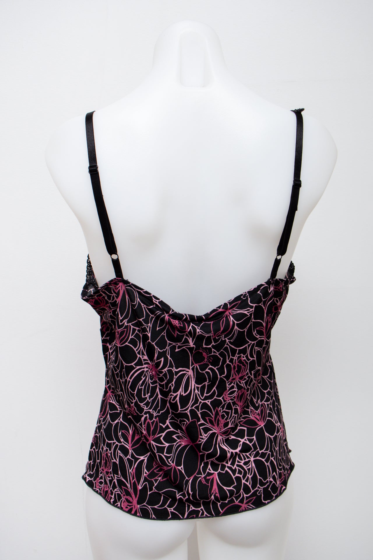 #17 Per Station Cami Top Black | c. 194 | Size 12