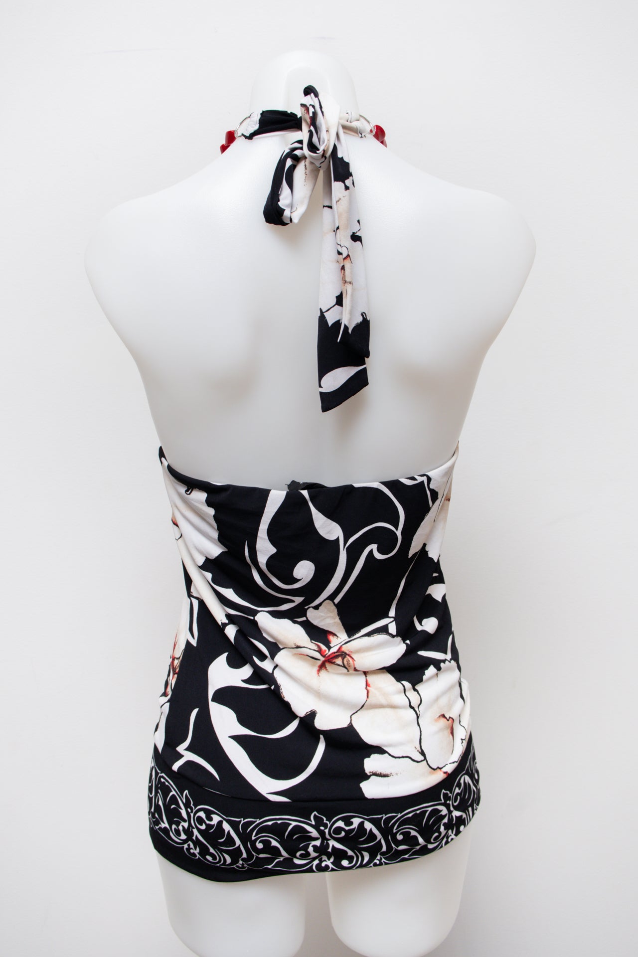 #48 White House Black Market Halter Top Black | c. 185 | Size 8/10