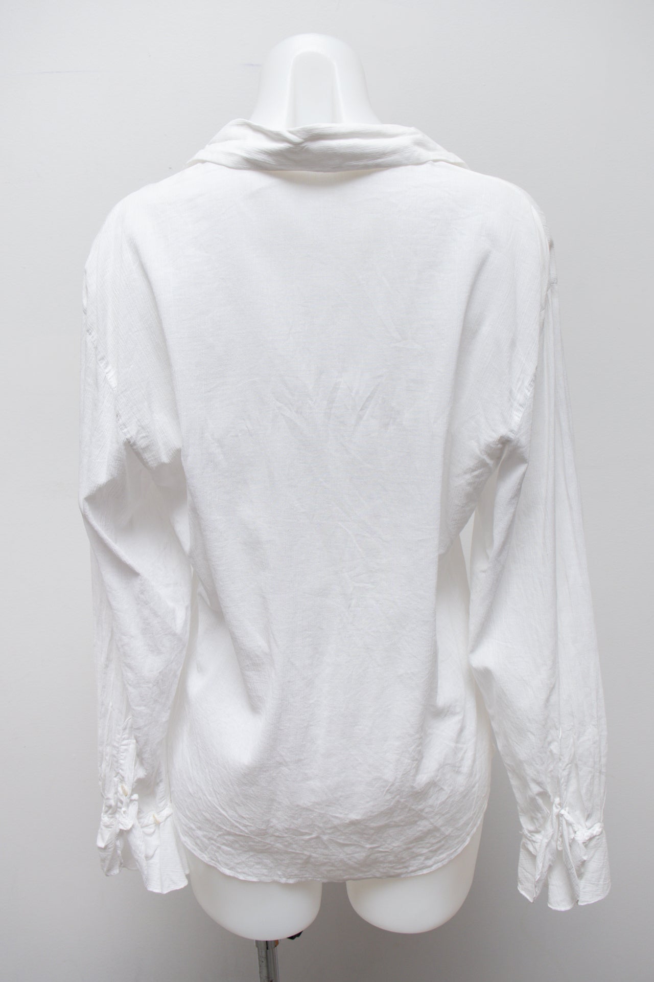 #100 Crisci T-shirt White | c. 191 | Size 10