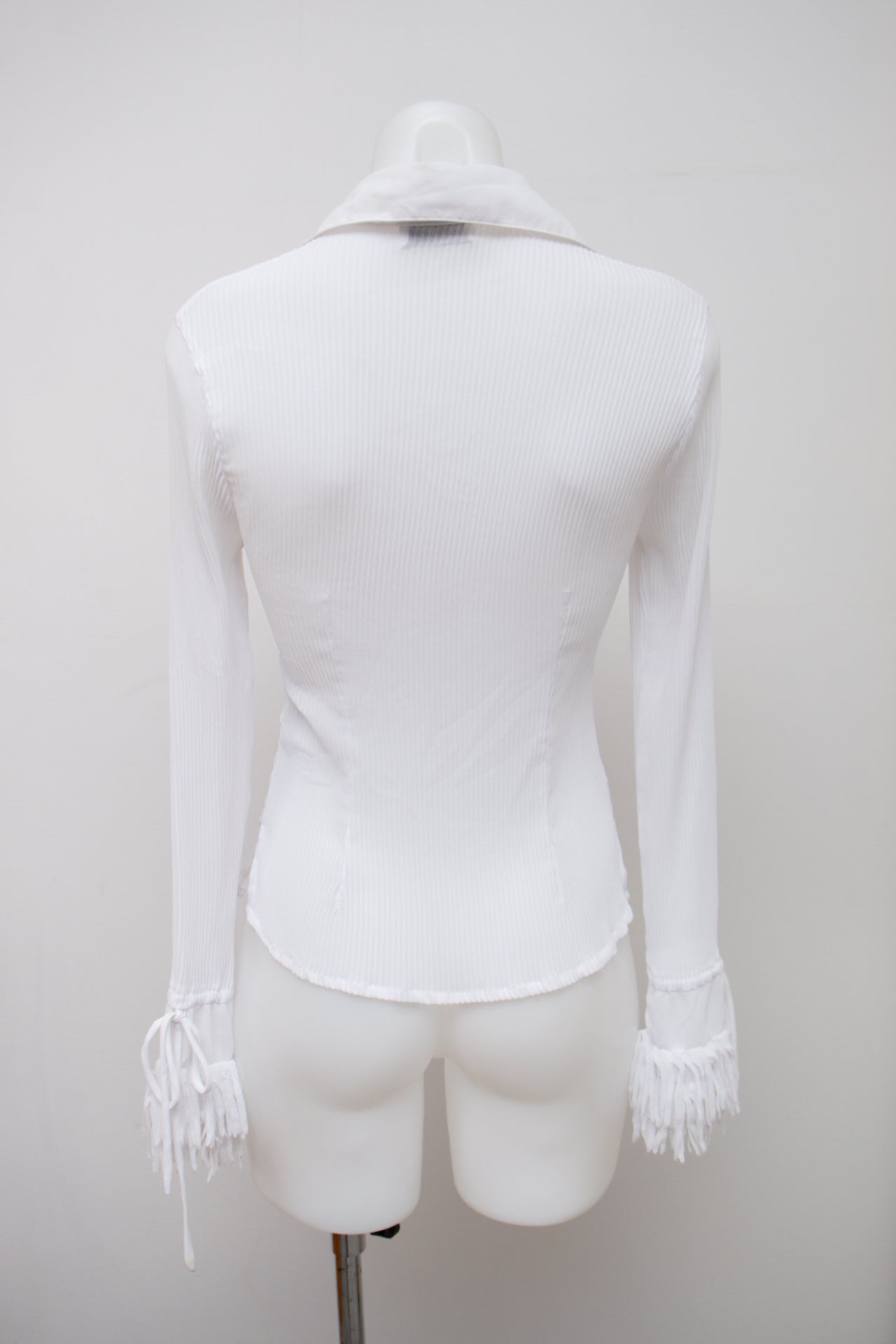 # Black Heart Cami Top White | c. 194 | Size 8