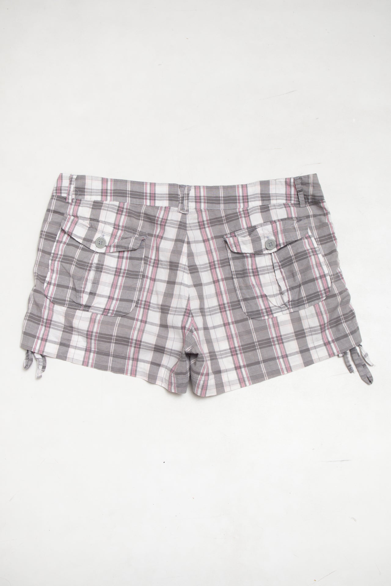 # Madora Shorts Gray | c. 179 | Size 14