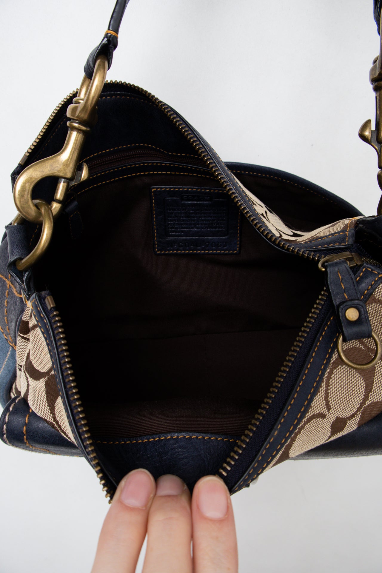 #189 Coach Shoulder Bag Blue | c. 200 | Size