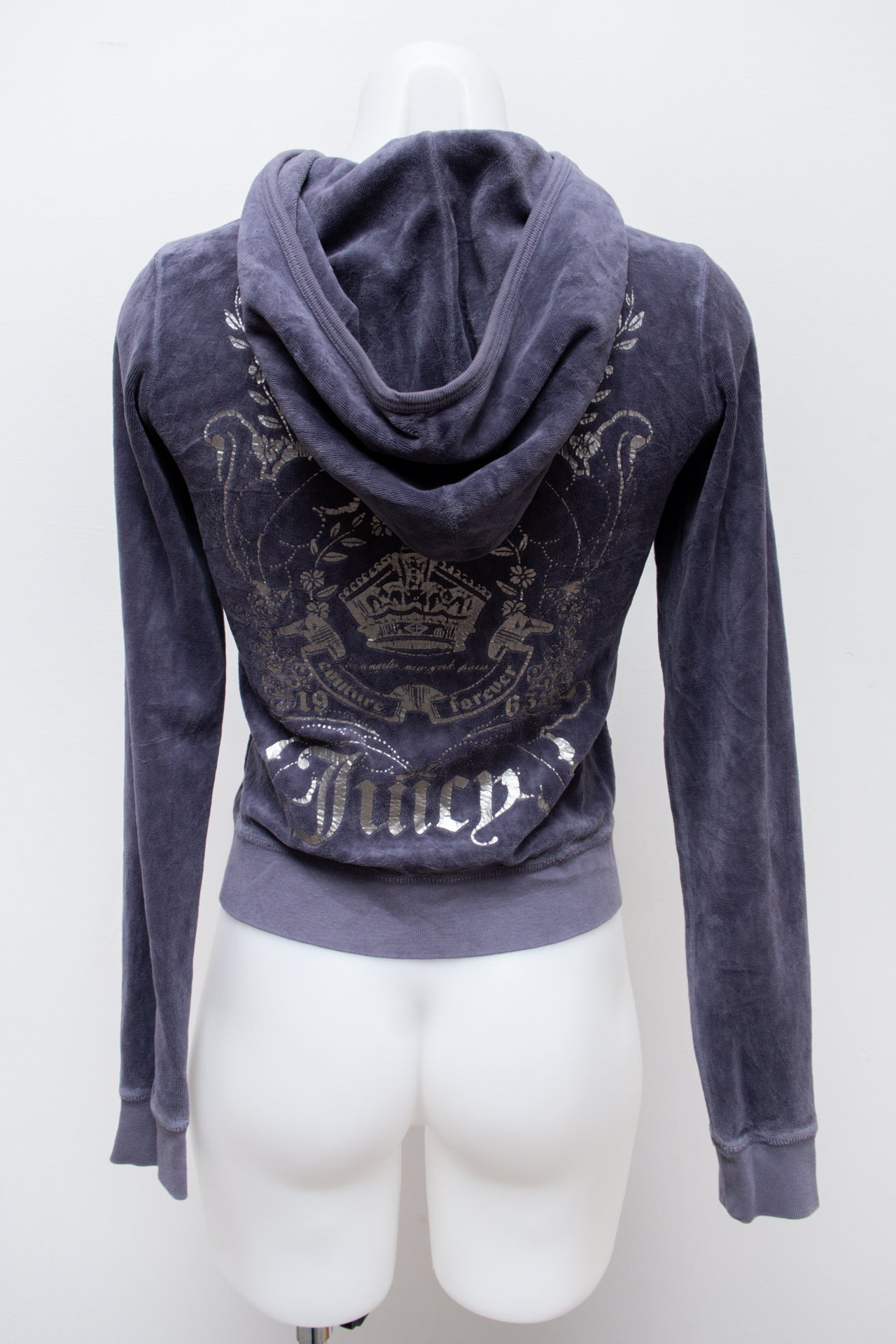 #98 Juicy Couture T-shirt Purple | c. 192 | Size 8