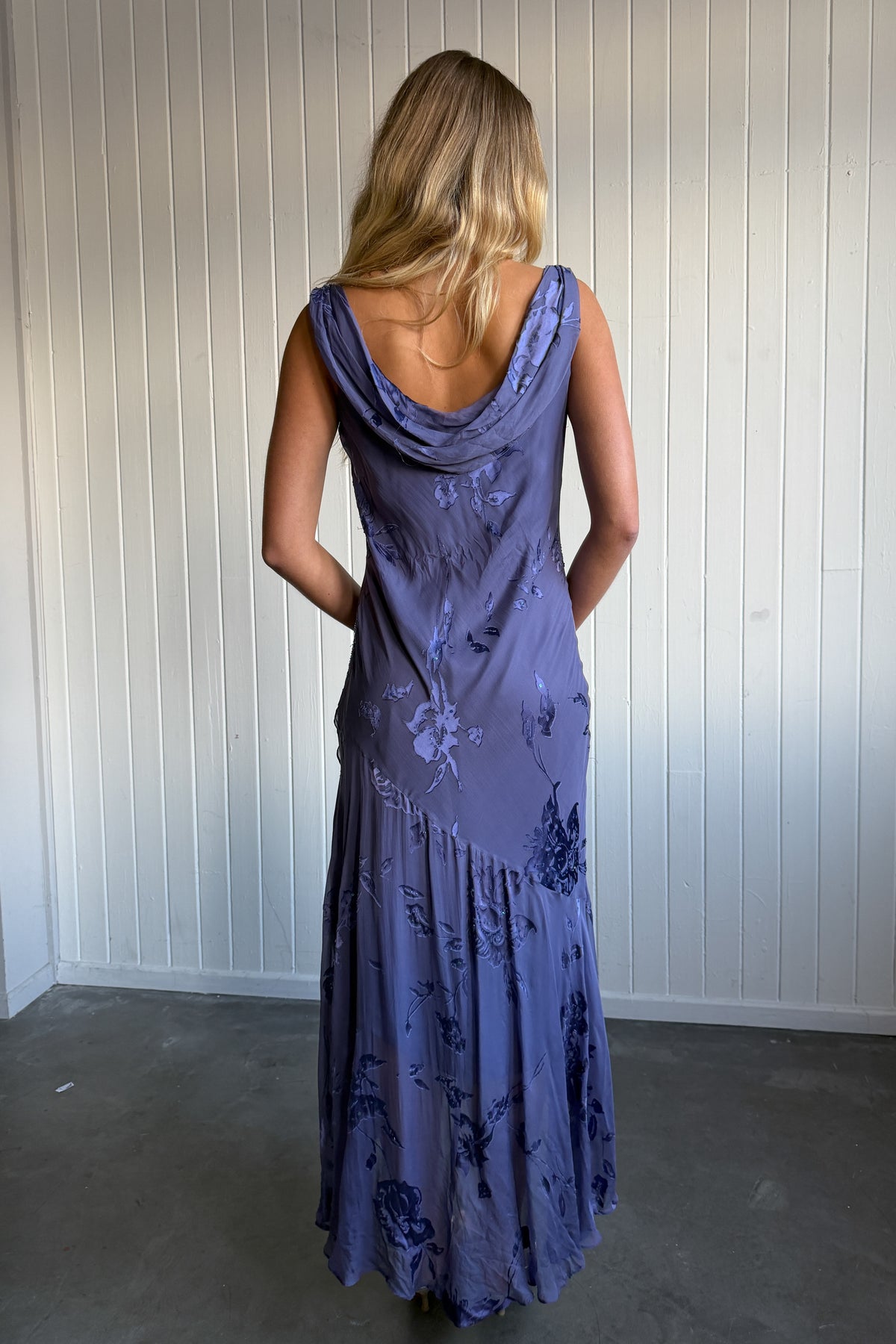 #182 Alex Gown Purple | c. 208 | Size 14