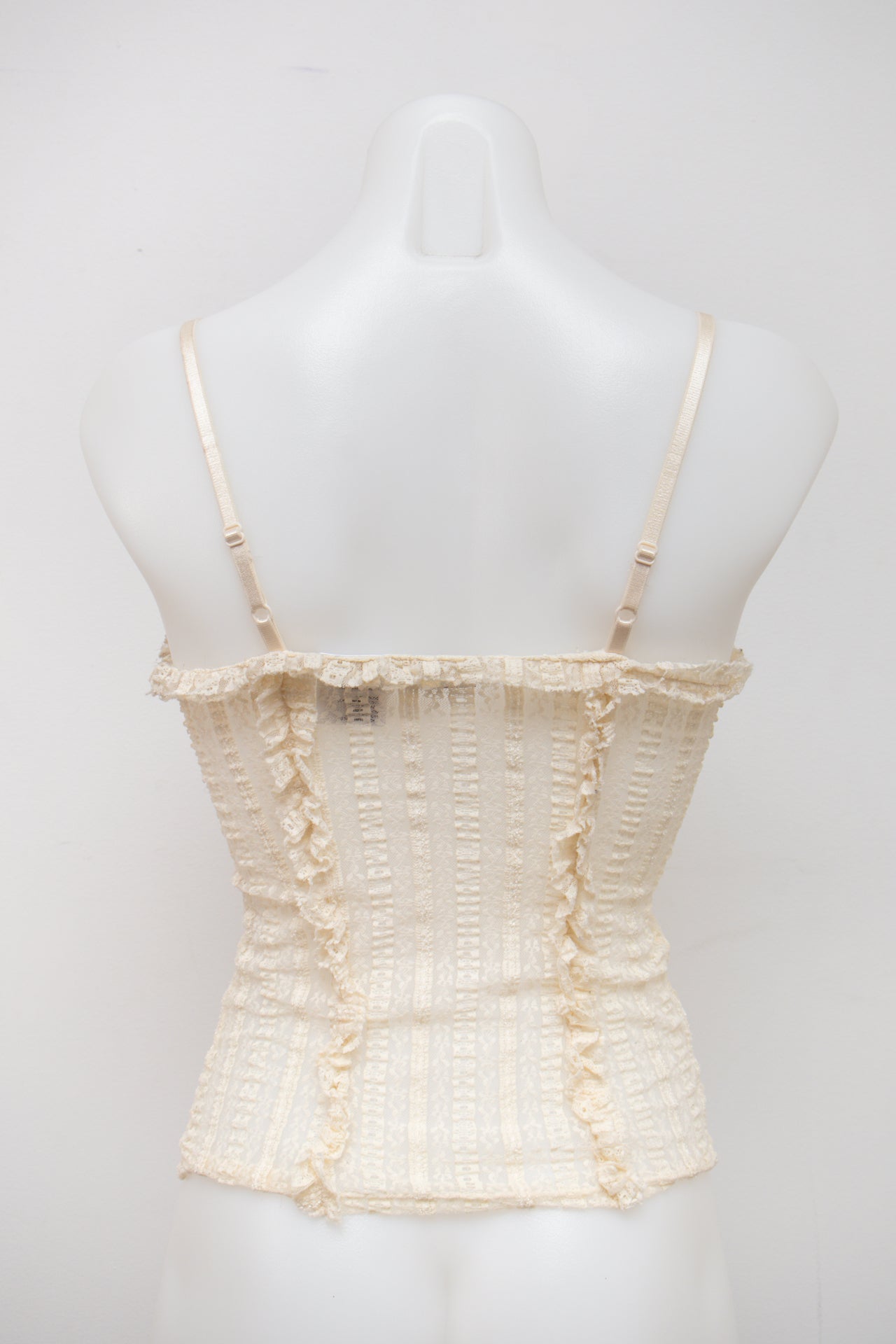 #15 No Boundaries Cami Top White | c. 195 | Size 6