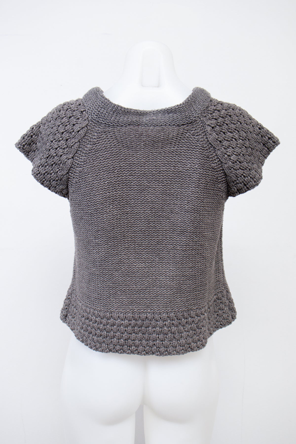 #090 Tissaia Camisole Top Gray | c. 207 | Size 8