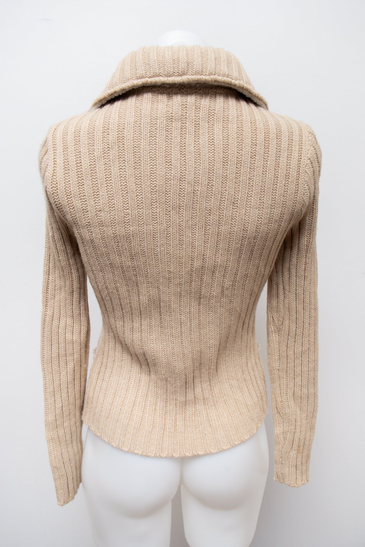 #94 Glimmer T-shirt Beige | c. 192 | Size 8