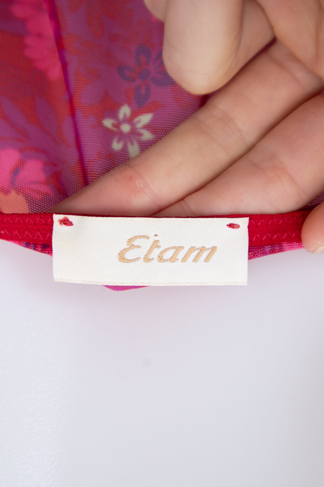 #014 Eiam Cami Top Red | c. 200 | Size 8