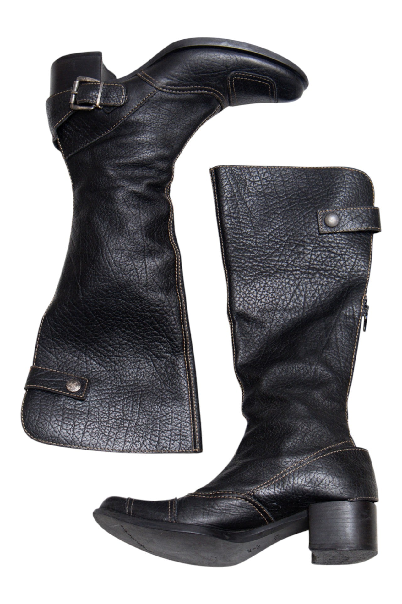 #155 Null Black | c. 201 | Size 8