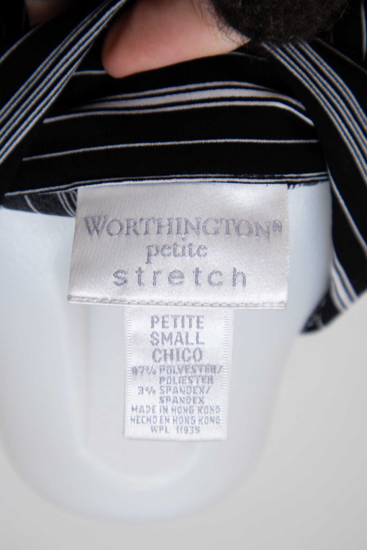 #118 Worthington T-shirt Black | c. 199 | Size 8