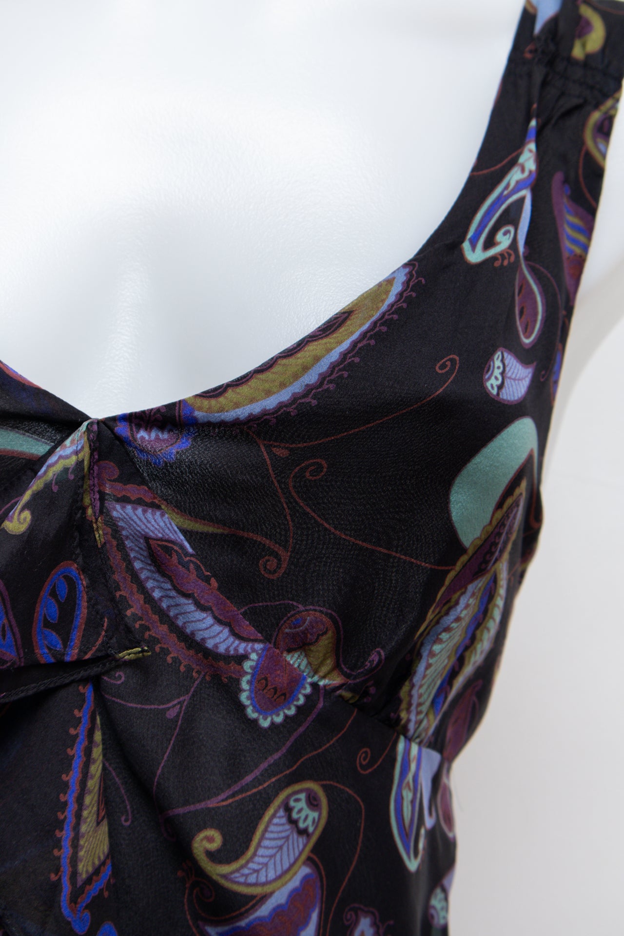#24 Dana Buchman Cami Top Black | c. 193 | Size 8