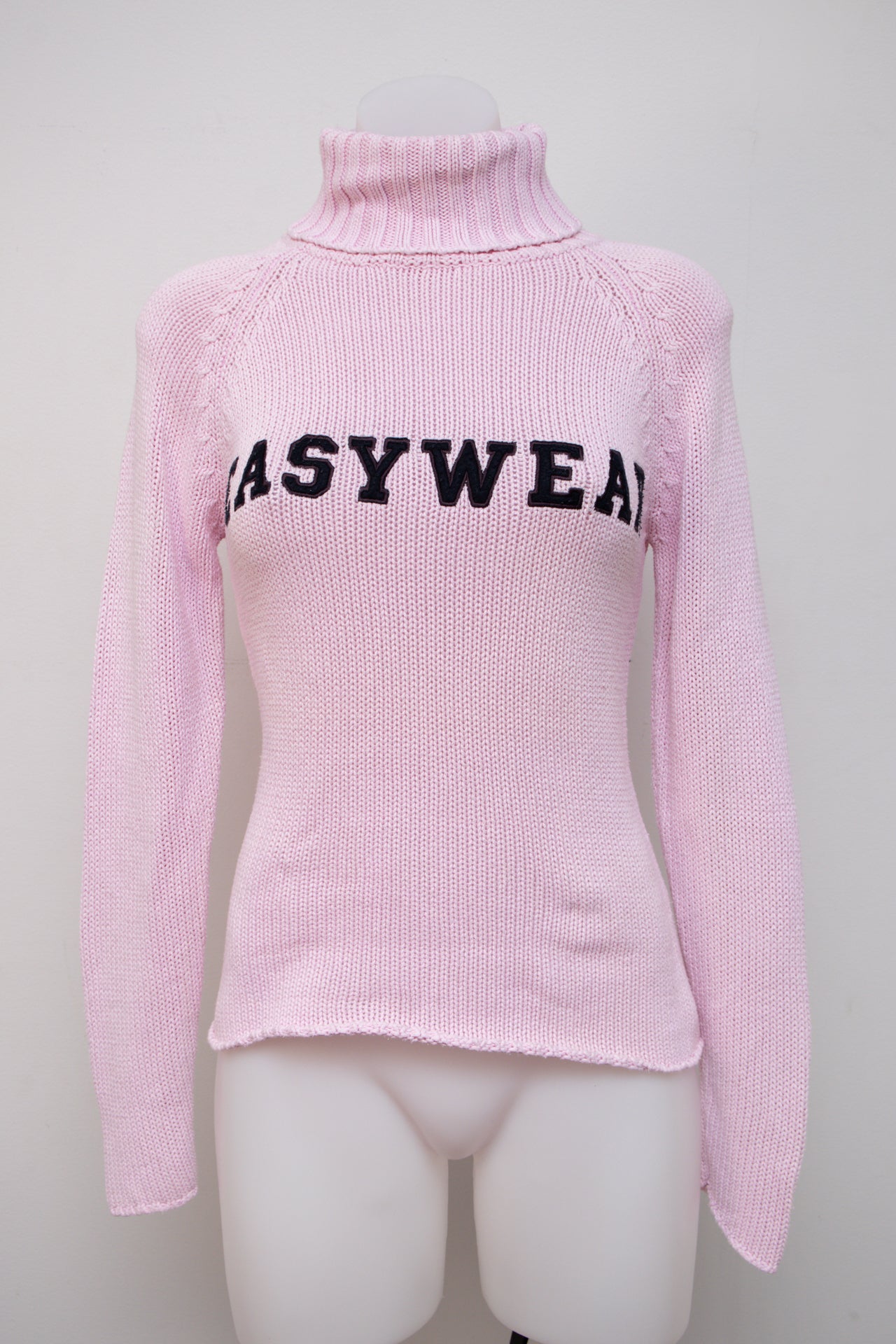 #052 T-shirt Pink | c. 203 | Size 8