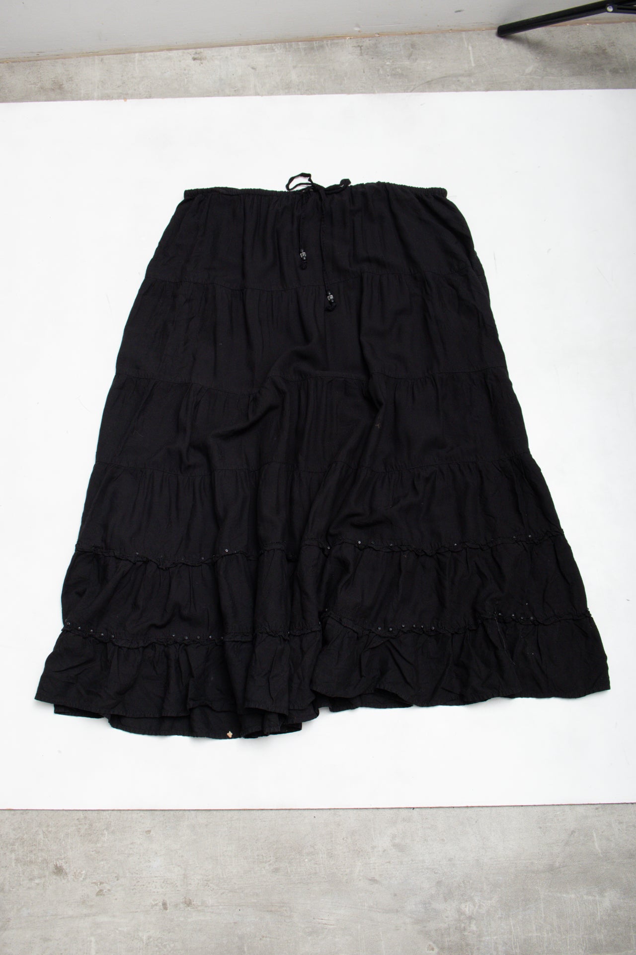 #153 White Stag Skirt Black | c. 178 | Size 14