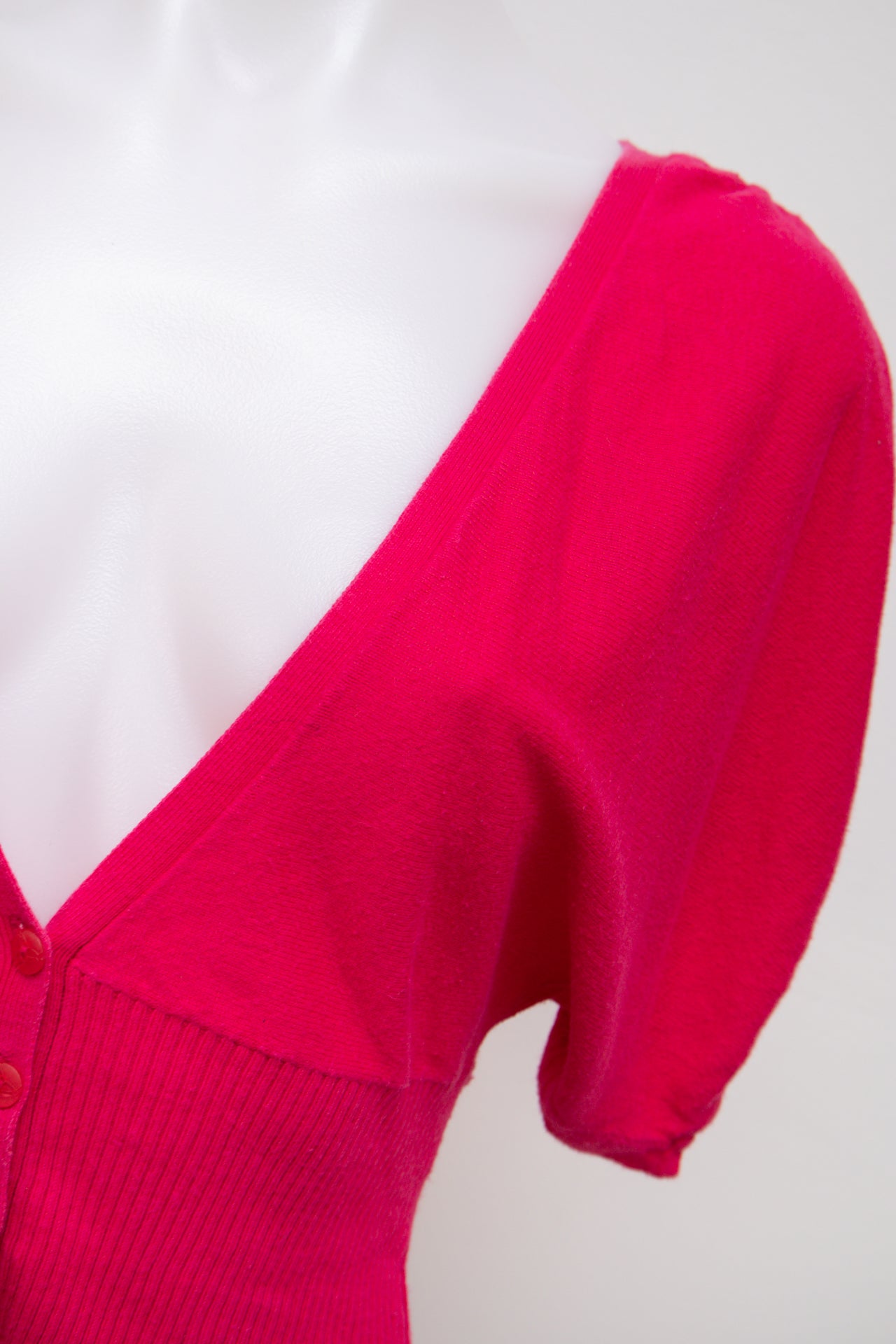 # Guess Cardi Top Red | c. 194 | Size 8