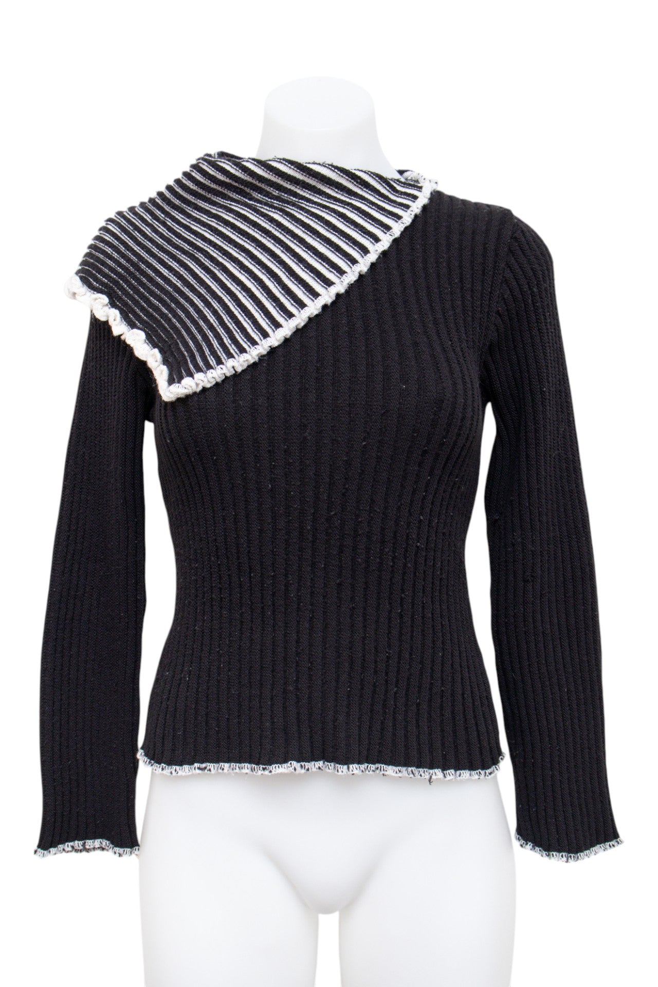 #117 J.n.y. Top Black | c. 195 | Size 8