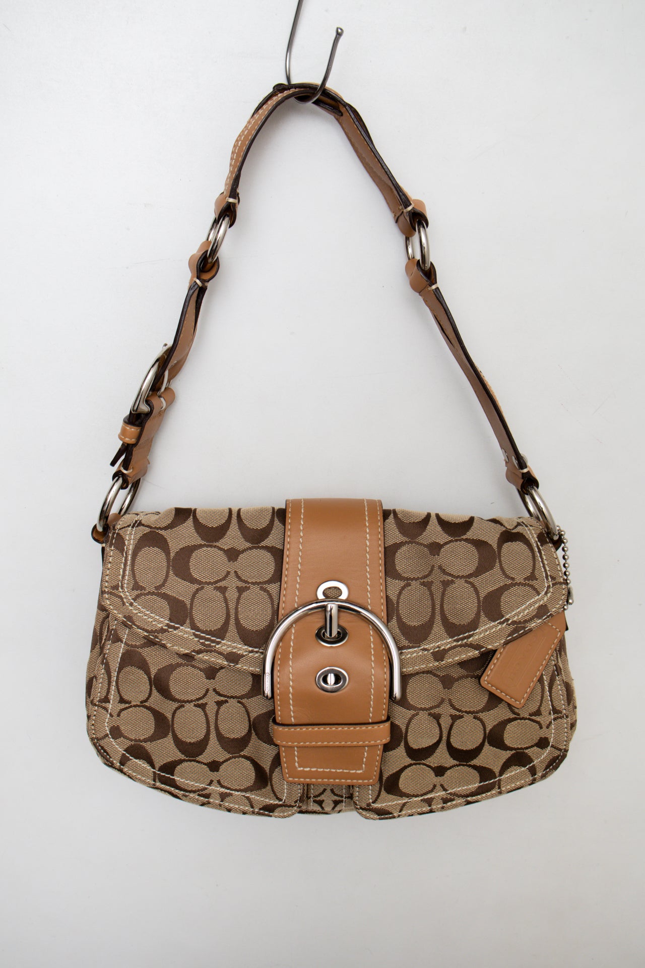 #196 Coach Shoulder Bag Brown | c. 196 | Size