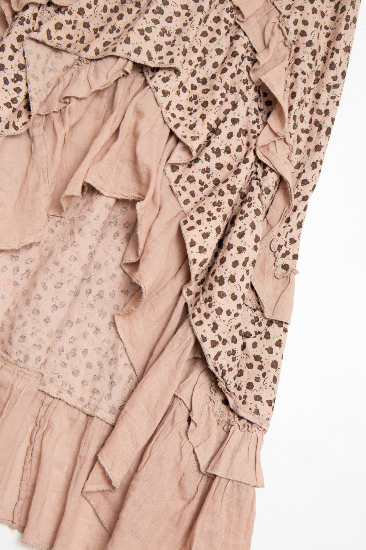 #168 Le Chateau Skirt Beige | c. 207 | Size 10