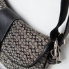 #216 Coach Shoulder Bag Black | c. 204 | Size