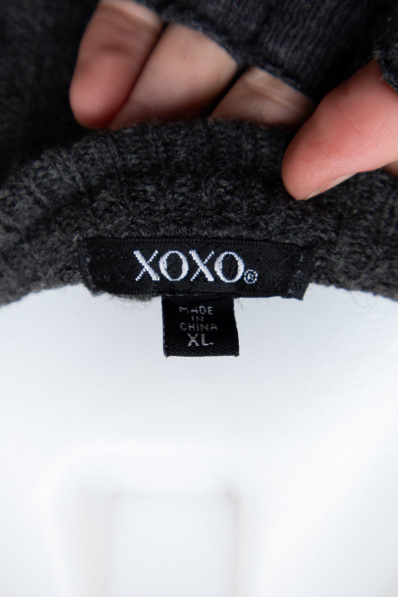 #84 Xoxo T-shirt Gray | c. 192 | Size 14