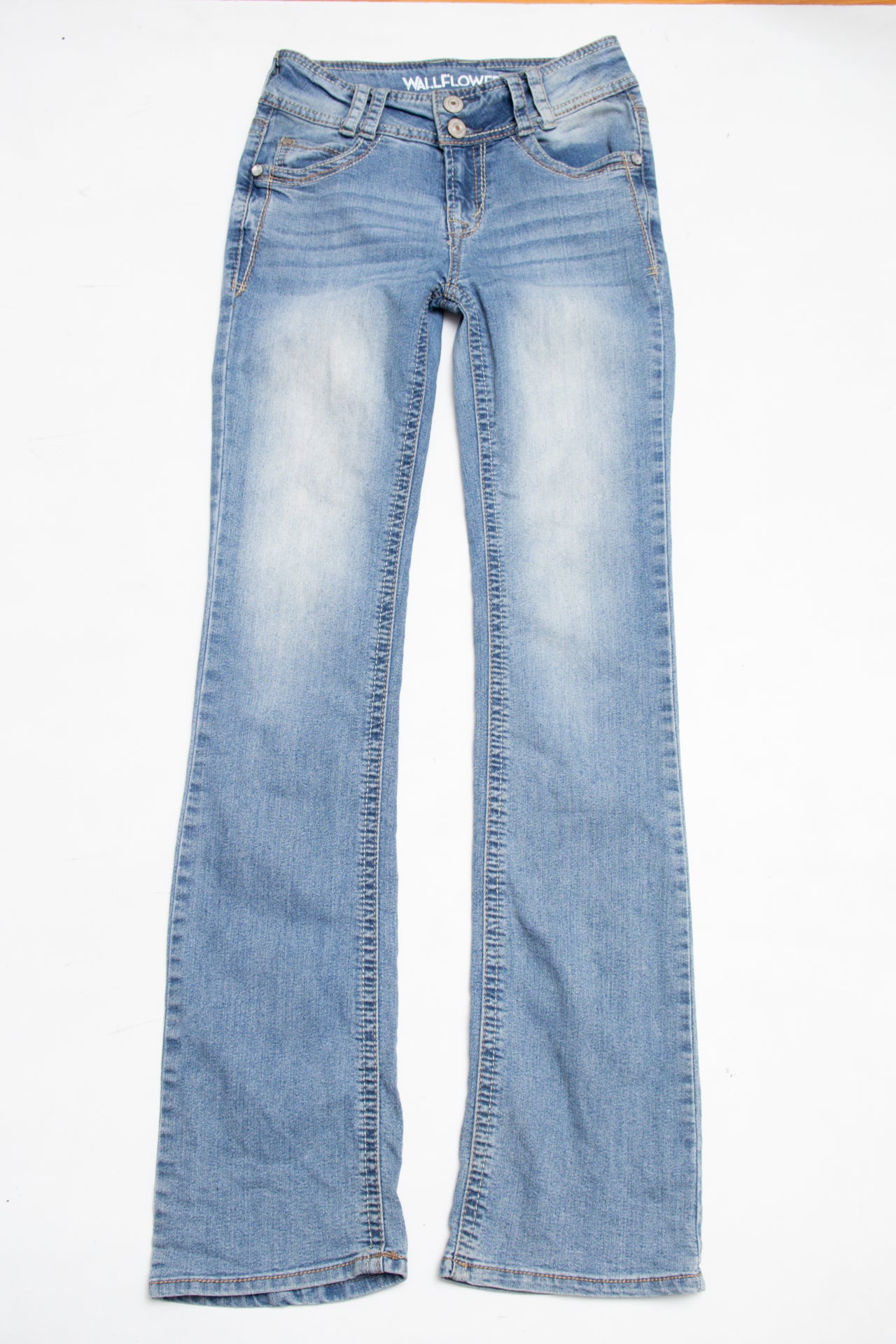 #050 Wallflower Jeans Blue | c. 206 | Size 6