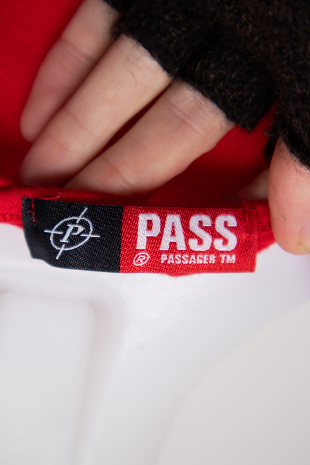 #074 Pass Passager T-shirt Red | c. 199 | Size 10